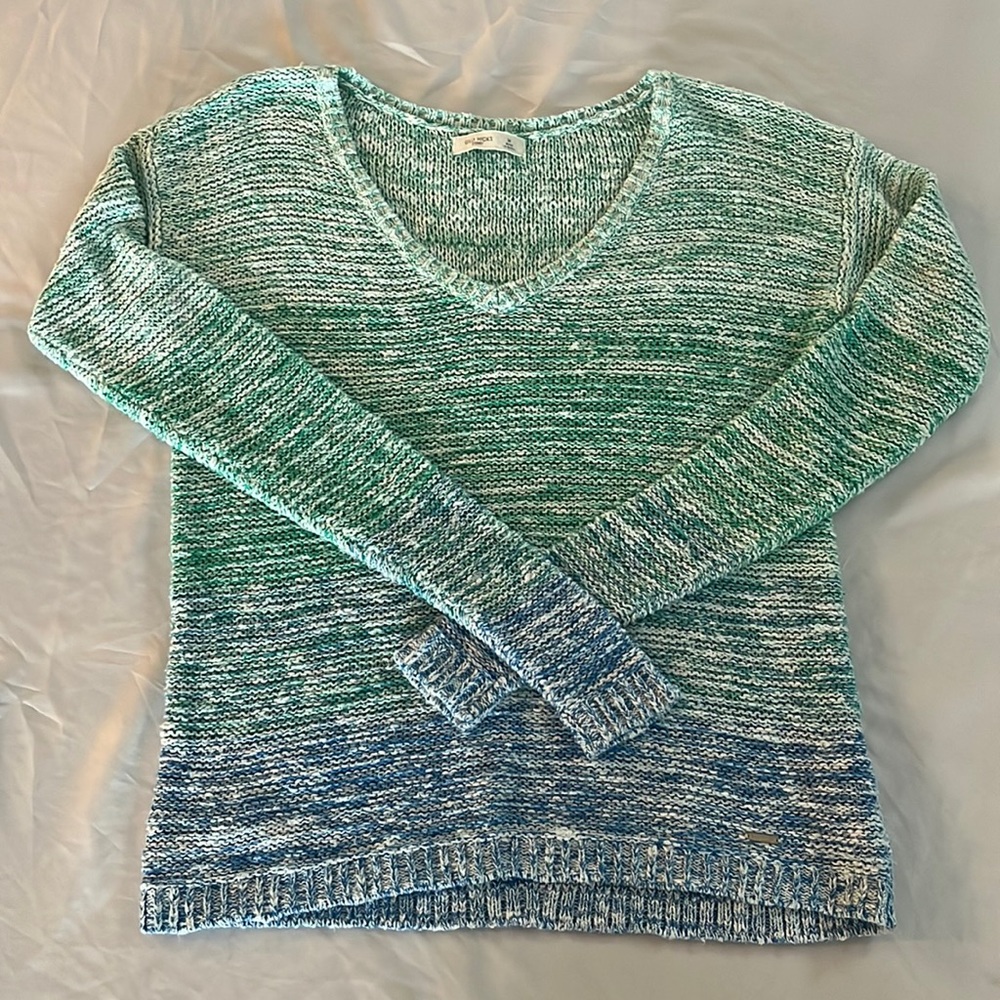 Gilly Hicks sweater